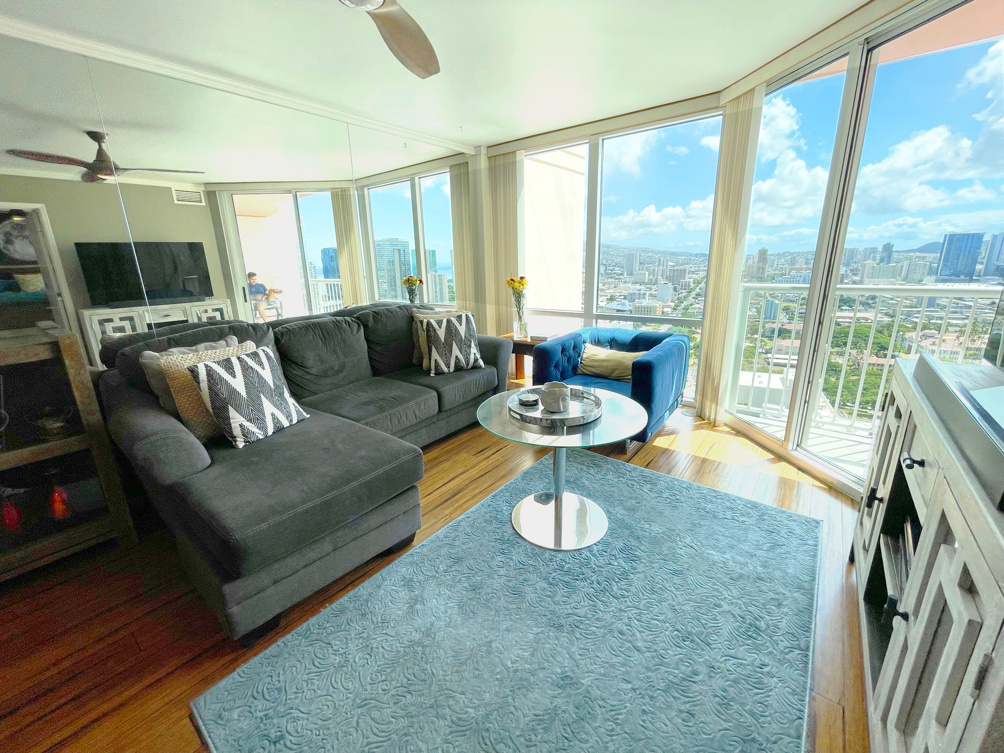 801 South King Street - 3710