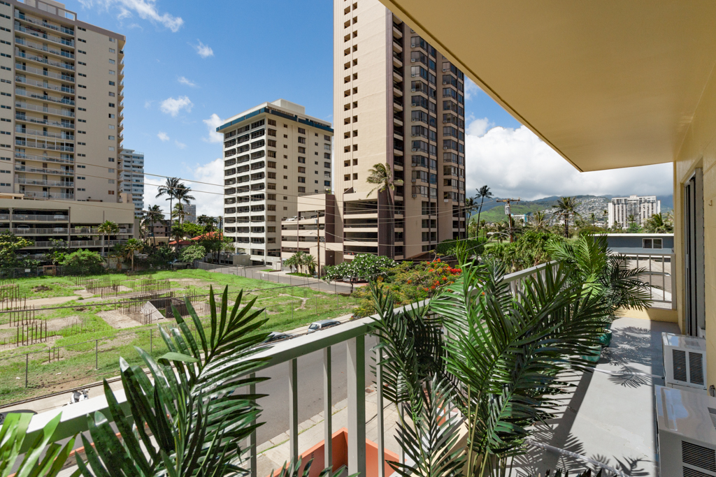 303 Liliouakalani St Unit 301