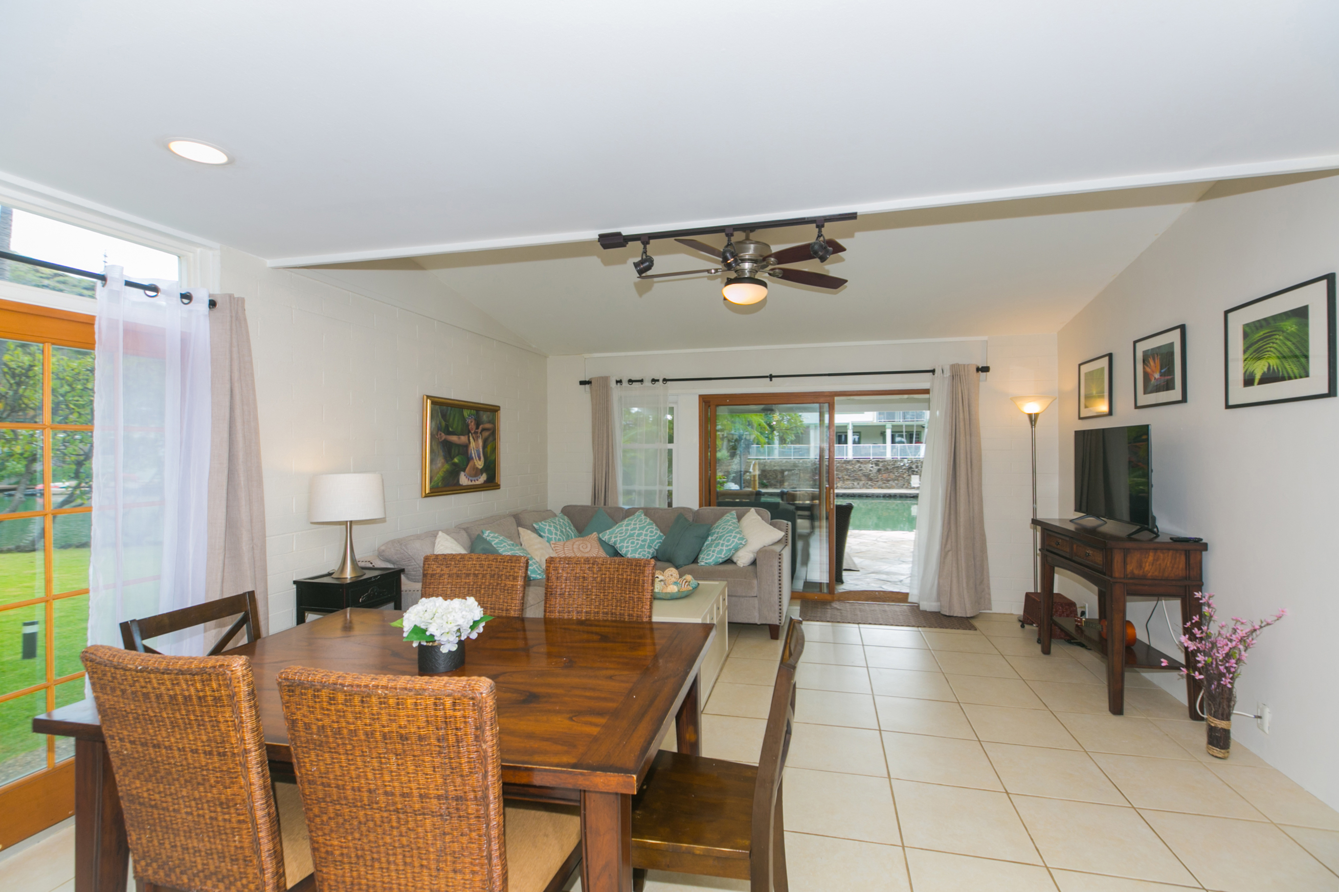 6266 Keokea Place - #A